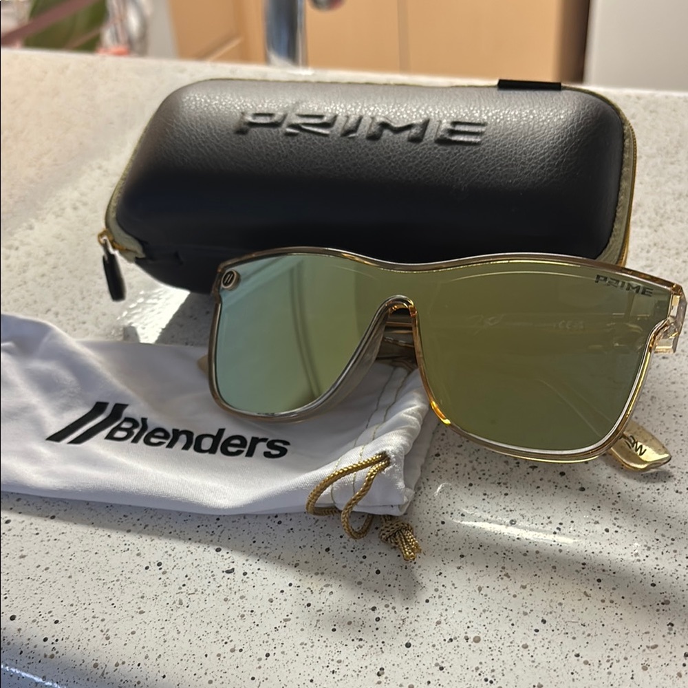 Blenders Coach Prime Millenia DX Gold Sunglasses with Case